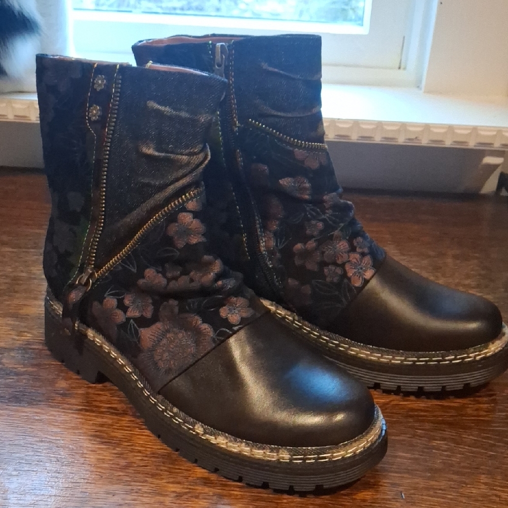 Floral Embroidered Black and Brown Women's Combat Boots